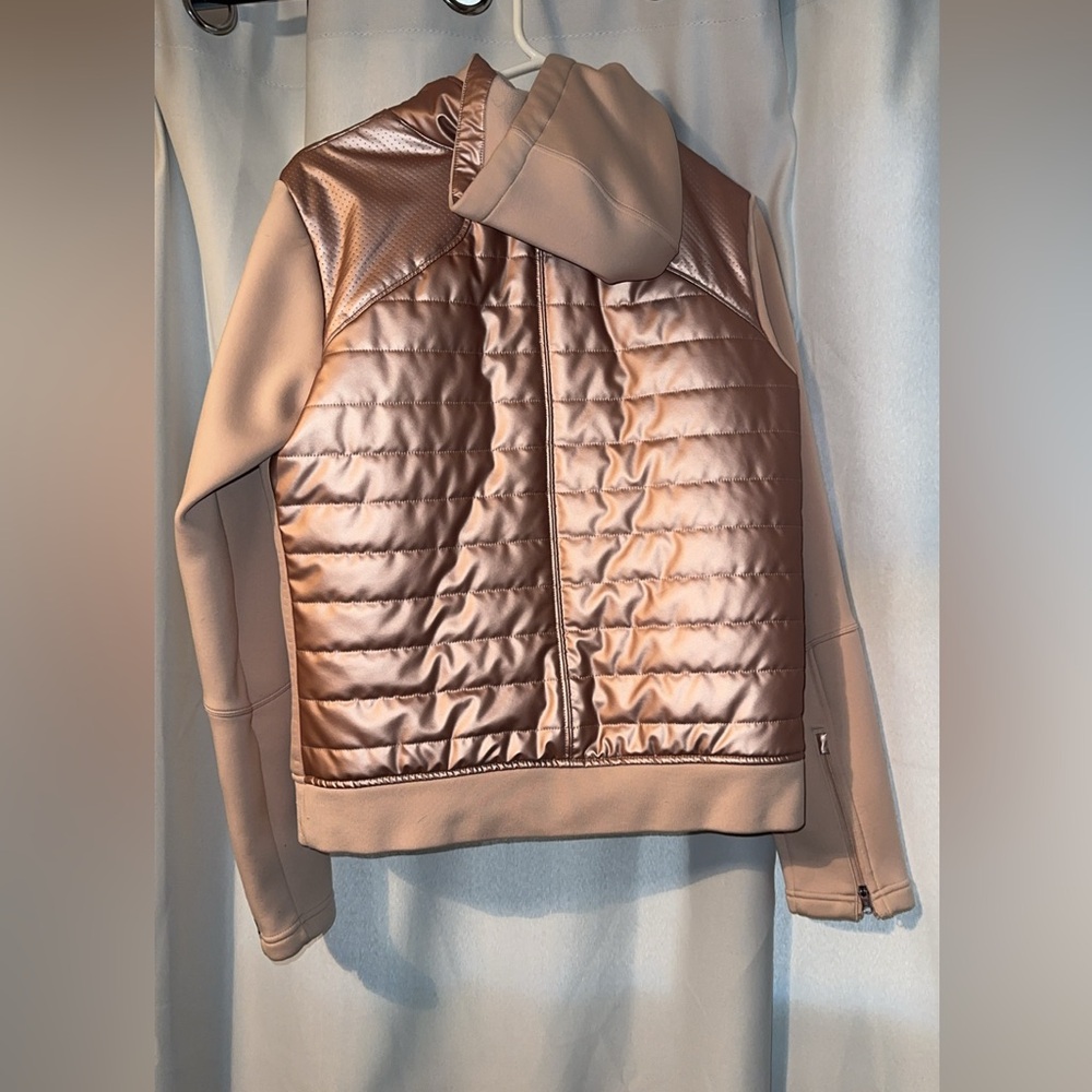 CALIA by Carrie Underwood Metallic Pink Puffer Jacket - Picture 2 of 3